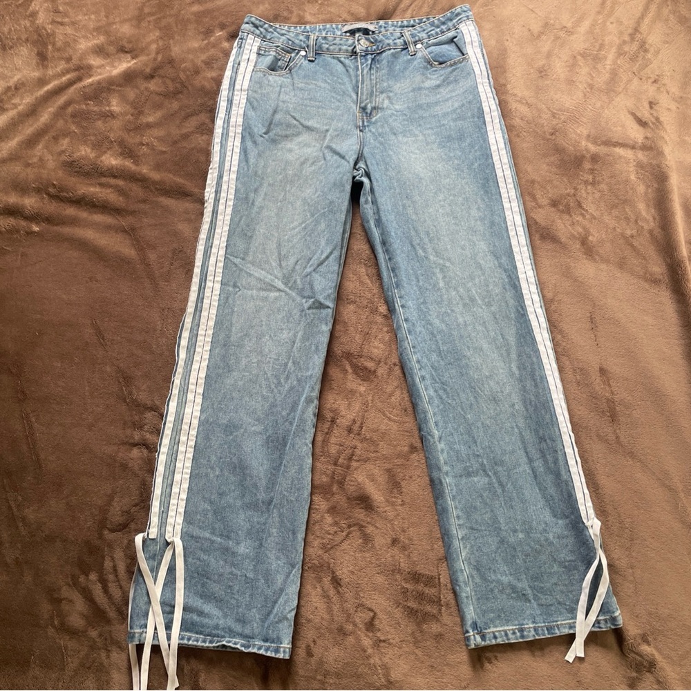 Womens Cute Classic Cali 1850  Blue Wide Leg Jeans with White Stripes Size 11/30